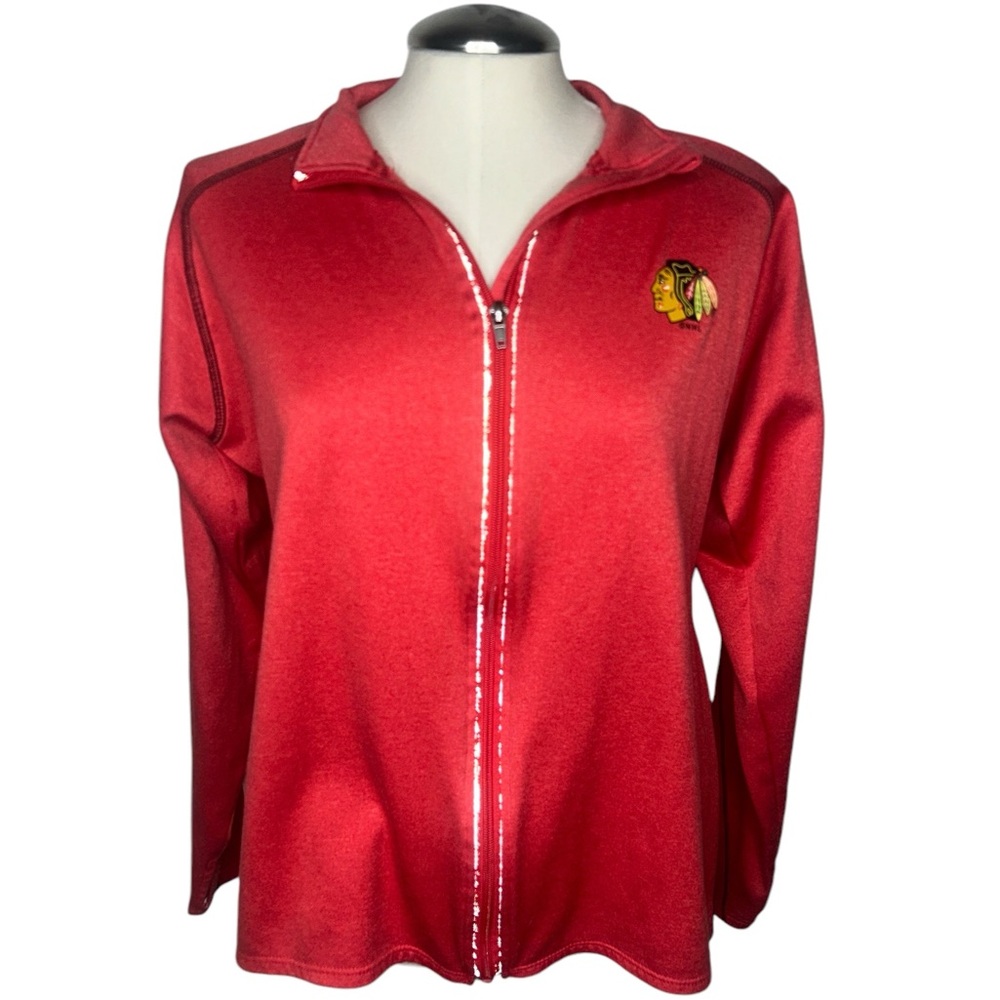 Official NHL Blackhawks women’s lightweight zip up jacket.  Size XL